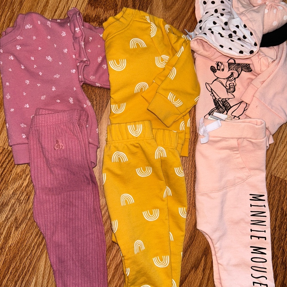 Bunddle baby girl sets size 3-6 months